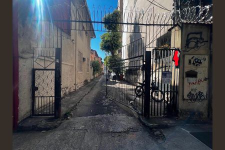 Casa para alugar com 220m², 4 quartos e sem vagaFachada