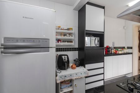 Casa de condomínio à venda com 115m², 2 quartos e 1 vagaCozinha