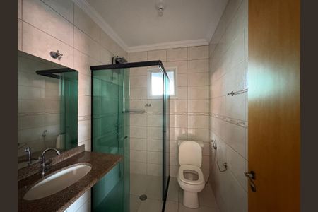 Casa para alugar com 125m², 4 quartos e 4 vagasBanheiro