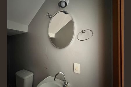 Casa para alugar com 125m², 4 quartos e 4 vagasLavabo