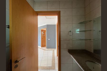 Casa para alugar com 125m², 4 quartos e 4 vagasBanheiro