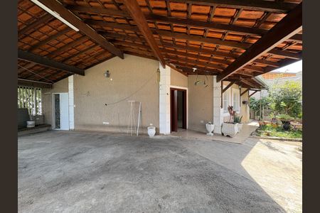 Casa para alugar com 125m², 4 quartos e 4 vagasGaragem