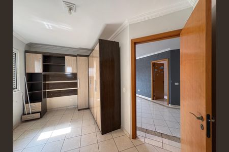 Casa para alugar com 125m², 4 quartos e 4 vagasQuarto 3