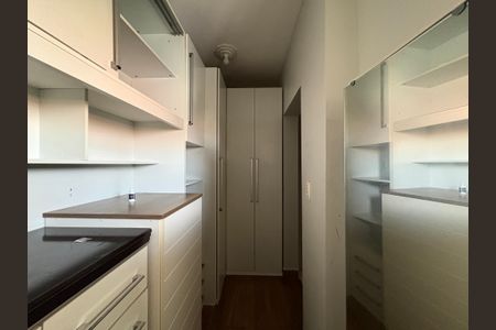 Casa para alugar com 125m², 4 quartos e 4 vagasCloset da suíte