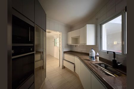 Casa para alugar com 125m², 4 quartos e 4 vagasCozinha