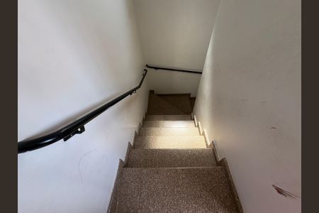 Casa para alugar com 125m², 4 quartos e 4 vagasEscada