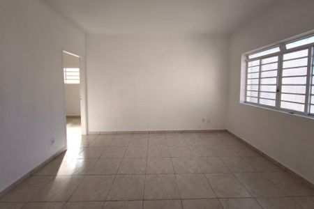 Sala de casa para alugar com 3 quartos, 125m² em Vila Lemos, Campinas
