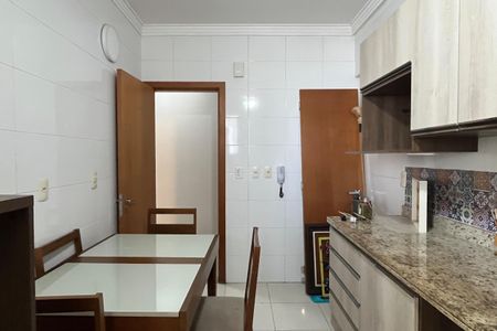 Apartamento para alugar com 88m², 2 quartos e 1 vagaCozinha