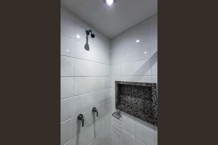 Apartamento para alugar com 65m², 2 quartos e 1 vagaBanheiro da Suíte