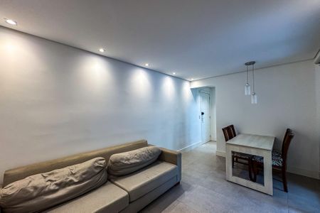 Apartamento para alugar com 65m², 2 quartos e 1 vagaSala
