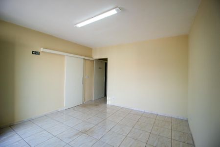 Sala de casa para alugar com 5 quartos, 200m² em Vila Olimpia, Sorocaba
