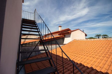 Casa para alugar com 200m², 5 quartos e sem vagaVaranda