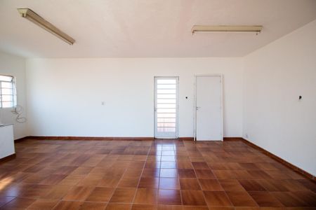 Casa para alugar com 200m², 5 quartos e sem vagaMezanino