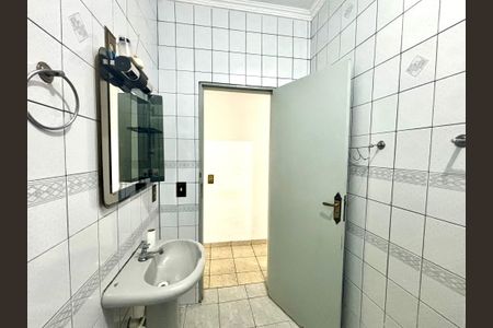 Casa para alugar com 90m², 2 quartos e 1 vagaBanheiro