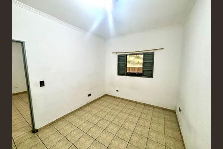 Quarto 1 de casa para alugar com 2 quartos, 90m² em Jardim Matarazzo, São Paulo