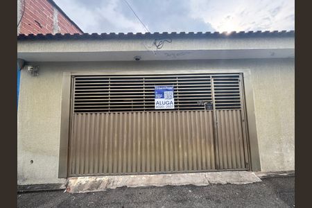 Casa para alugar com 90m², 2 quartos e 1 vagaFachada