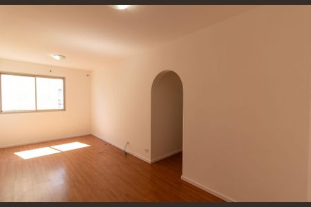 Apartamento para alugar com 68m², 3 quartos e 1 vagaSala