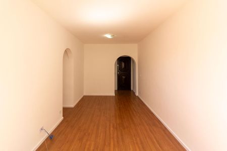 Apartamento para alugar com 68m², 3 quartos e 1 vagaSala