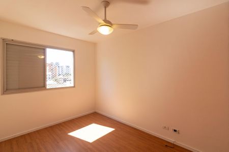 Apartamento para alugar com 68m², 3 quartos e 1 vagaQuarto 2