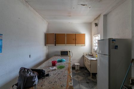 Casa para alugar com 200m², 2 quartos e 1 vagaSalão 