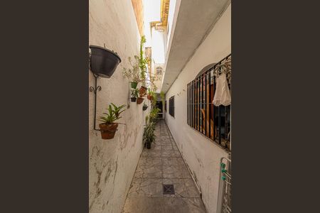 Casa para alugar com 200m², 2 quartos e 1 vagaCorredor