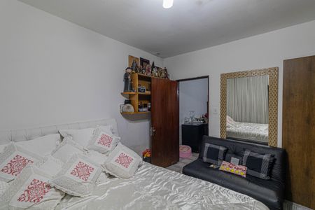 Casa para alugar com 200m², 2 quartos e 1 vagaQuarto 1