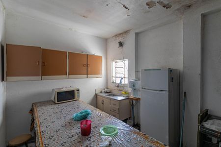 Casa para alugar com 200m², 2 quartos e 1 vagaSalão 