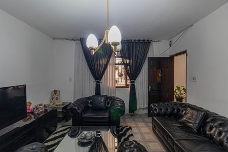 Casa para alugar com 200m², 2 quartos e 1 vagaSala