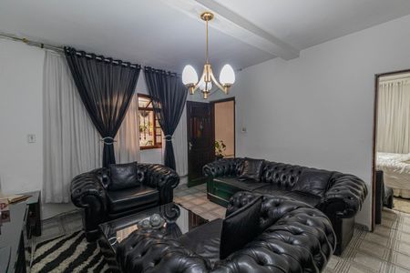 Sala de casa para alugar com 2 quartos, 200m² em Vila Corberi, São Paulo