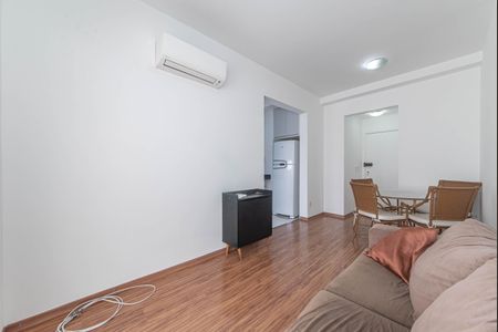 Apartamento para alugar com 64m², 2 quartos e 1 vagaSala