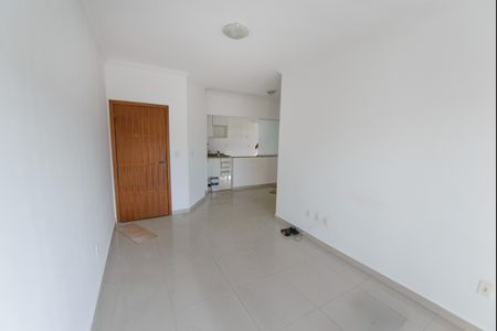 Sala de apartamento para alugar com 2 quartos, 73m² em Chacara do Visconde, Taubaté