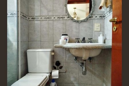 Apartamento para alugar com 145m², 3 quartos e 2 vagasBanheiro da Suíte 1