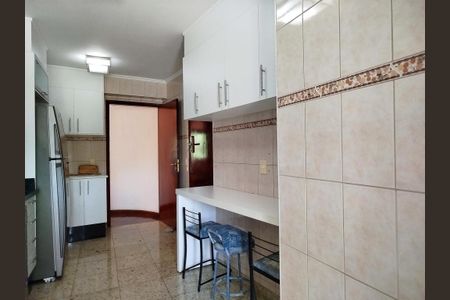 Apartamento para alugar com 145m², 3 quartos e 2 vagasCozinha