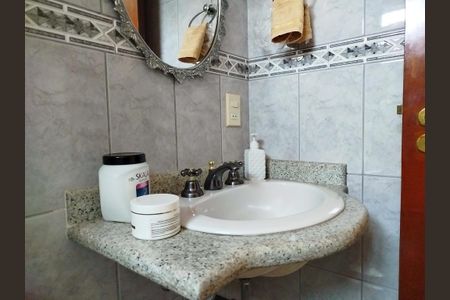 Apartamento para alugar com 145m², 3 quartos e 2 vagasBanheiro da Suíte 1