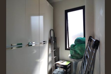 Apartamento para alugar com 145m², 3 quartos e 2 vagasDependência de serviço