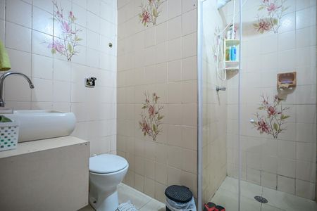 Casa à venda com 93m², 2 quartos e 1 vagaBanheiro