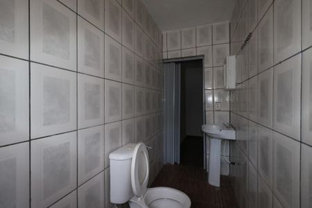 Casa para alugar com 62m², 2 quartos e sem vagaBanheiro