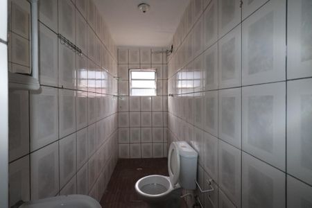 Casa para alugar com 62m², 2 quartos e sem vagaBanheiro