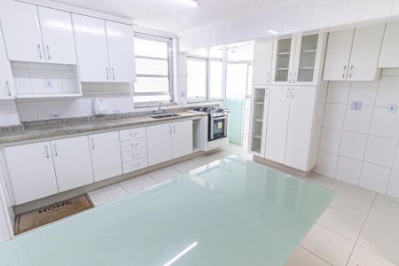 Apartamento à venda com 91m², 3 quartos e 1 vaga Apartamento à venda com 91m², 3 quartos e 1 vagaCozinha