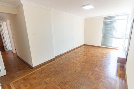 Apartamento à venda com 91m², 3 quartos e 1 vaga Apartamento à venda com 91m², 3 quartos e 1 vagaSala