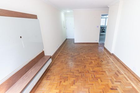 Apartamento à venda com 91m², 3 quartos e 1 vaga Apartamento à venda com 91m², 3 quartos e 1 vagaSala