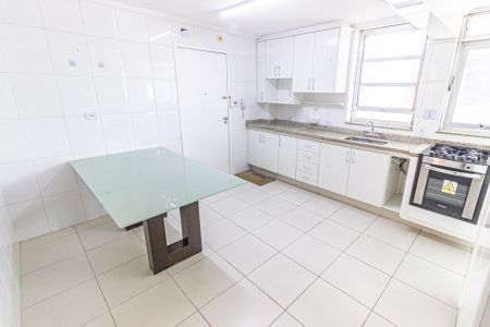 Apartamento à venda com 91m², 3 quartos e 1 vaga Apartamento à venda com 91m², 3 quartos e 1 vagaCozinha