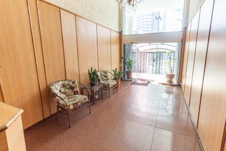 Apartamento à venda com 91m², 3 quartos e 1 vaga Apartamento à venda com 91m², 3 quartos e 1 vagaÁrea comum - Hall