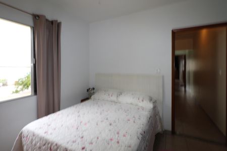 Casa à venda com 125m², 3 quartos e 2 vagas Casa à venda com 125m², 3 quartos e 2 vagasQuarto 2
