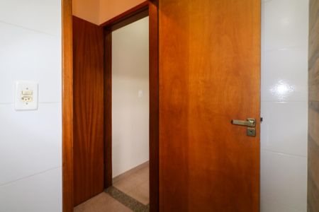 Casa à venda com 125m², 3 quartos e 2 vagas Casa à venda com 125m², 3 quartos e 2 vagasBanheiro da Suíte