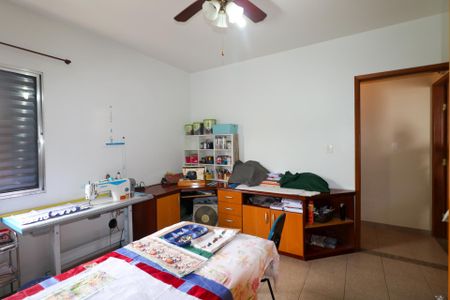 Casa à venda com 125m², 3 quartos e 2 vagas Casa à venda com 125m², 3 quartos e 2 vagasQuarto 1