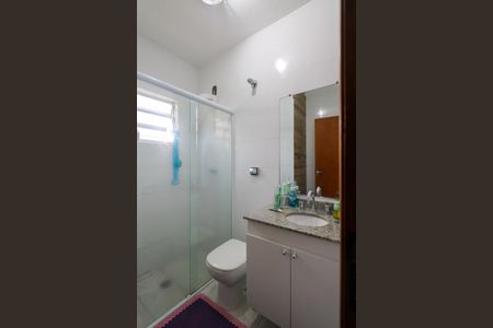 Casa à venda com 125m², 3 quartos e 2 vagas Casa à venda com 125m², 3 quartos e 2 vagasBanheiro da Suíte