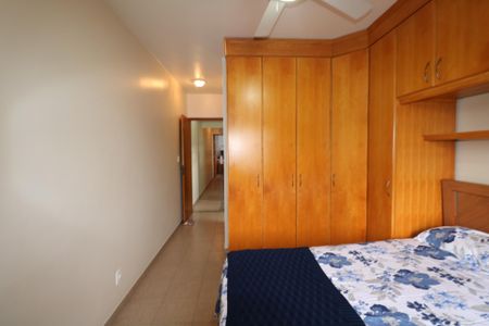 Casa à venda com 125m², 3 quartos e 2 vagas Casa à venda com 125m², 3 quartos e 2 vagasSuíte