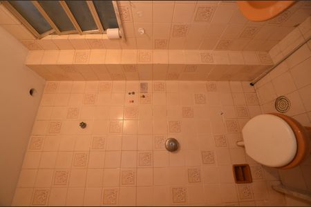 Apartamento à venda com 81m², 2 quartos e 1 vagaBanheiro Social