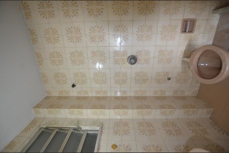 Apartamento à venda com 81m², 2 quartos e 1 vagaBanheiro da Suite